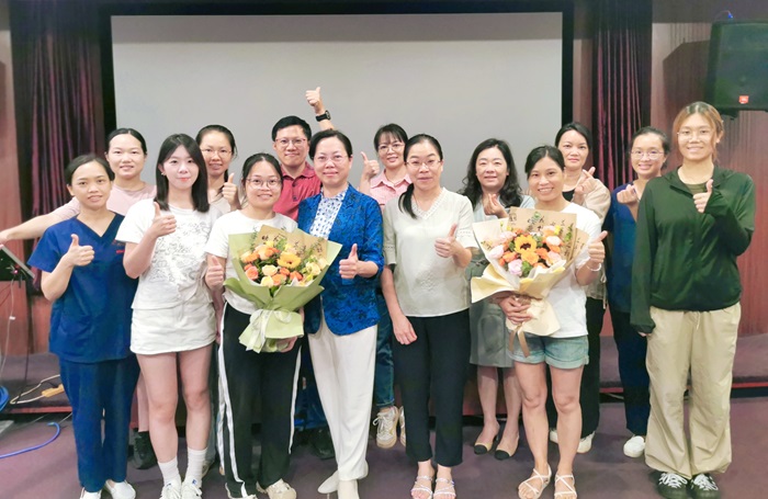 不负韶华 未来可期——博彩app下载
口腔全科住培基地举办2024届学员结业典礼 第 3 张