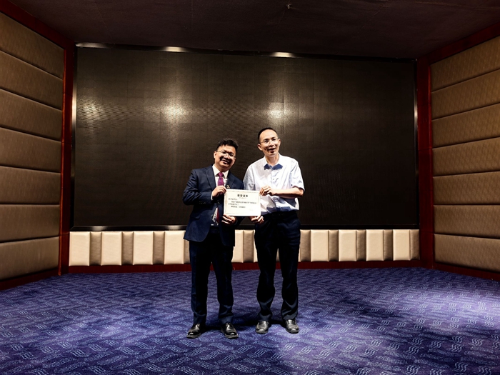 先践职场之路 再启口腔医学新程——博彩app下载
举办2025届毕业生就业创业讲座 第 3 张