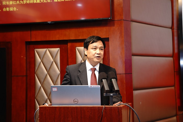 勇担援外使命 巾帼不让须眉——博彩app下载
罗婷婷医生启程赴尼日尔执行援外医疗任务 第 4 张 勇担援外使命 巾帼不让须眉——博彩app下载
罗婷婷医生启程赴尼日尔执行援外医疗任务 第 4 张