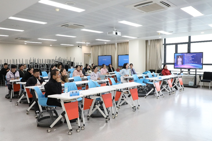 聚焦口腔椅旁急症救治 赋能诊疗安全——博彩app推荐
成功举办急救技能培训班 第 1 张